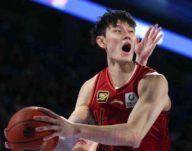 周琦9+10曾凡博5分 北京首钢客场不敌深圳2连败